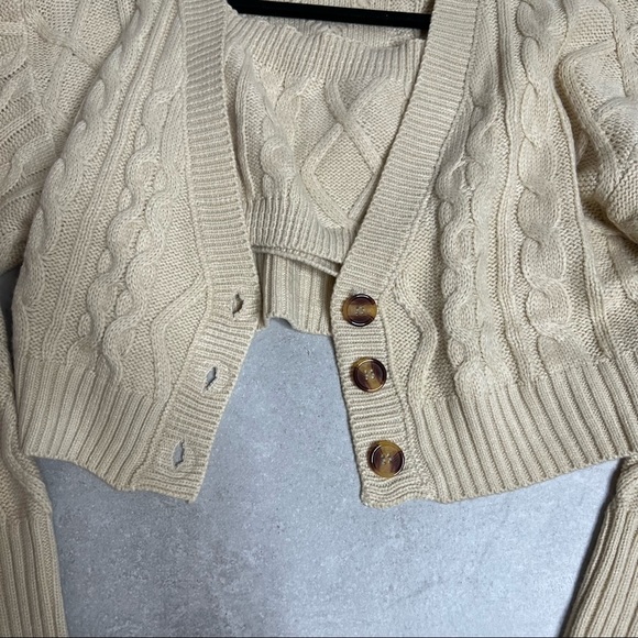 PRINCESS POLLY SOLEIL CROPPED SWEATER SET BEIGE - Picture 9 of 11